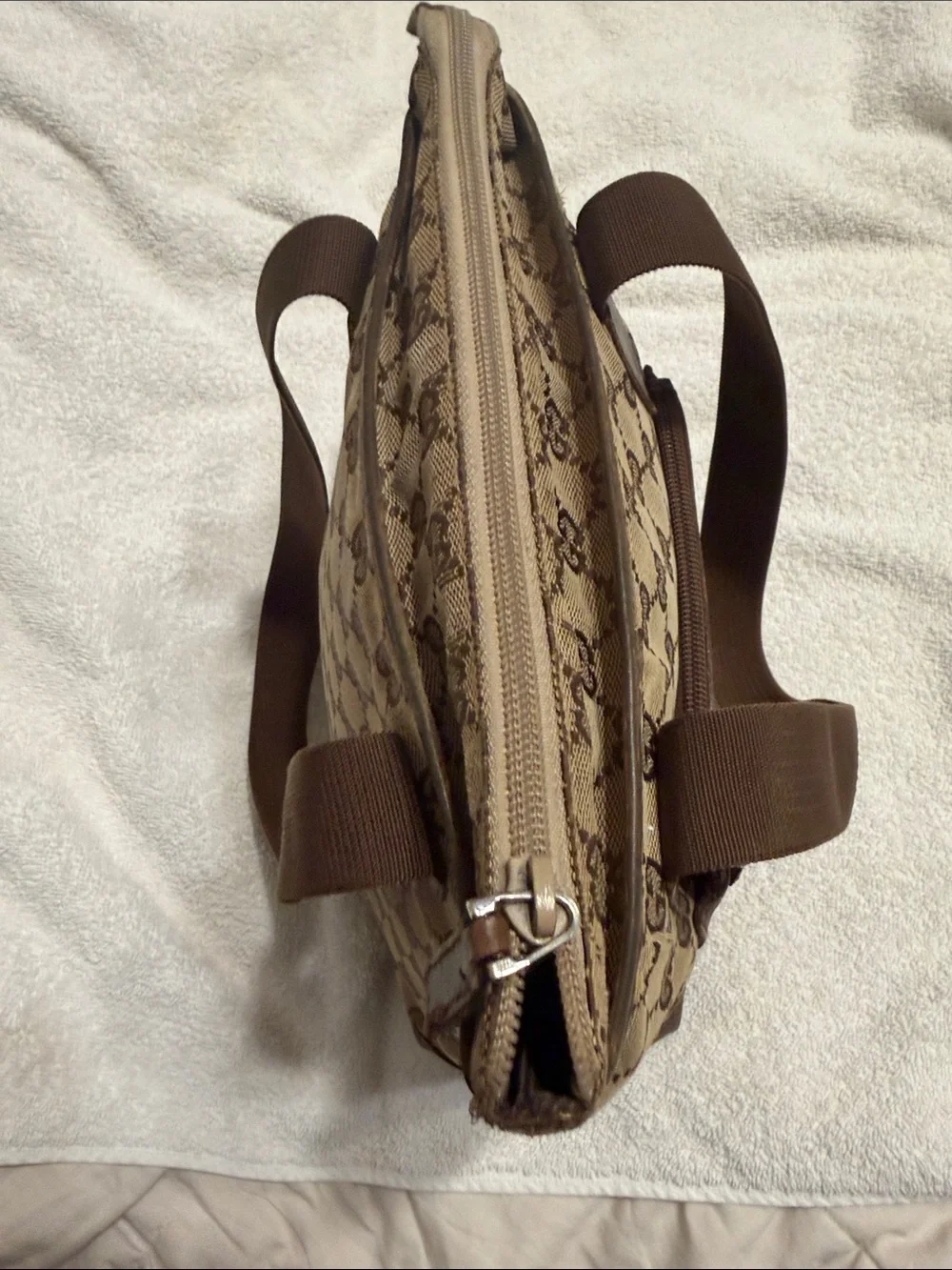 Gucci Tan/Brown GG Canvas Messenger Bag